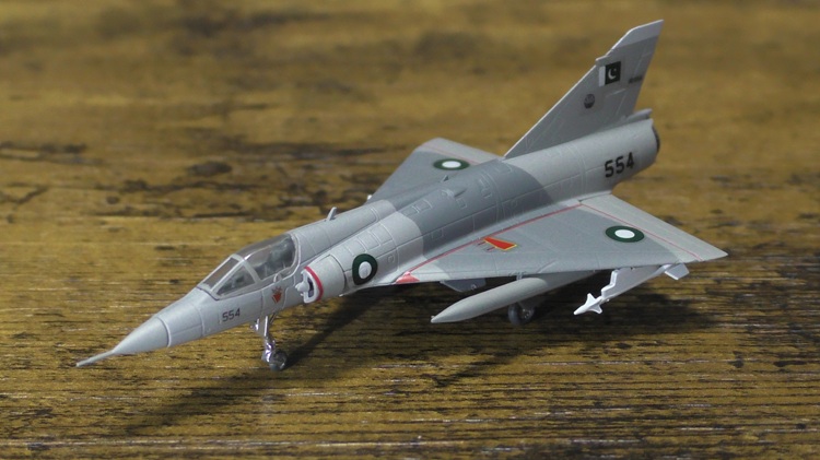 2-Dパキスタン空軍戦闘指揮官学校ミラージュ飛行隊スカイボルツ